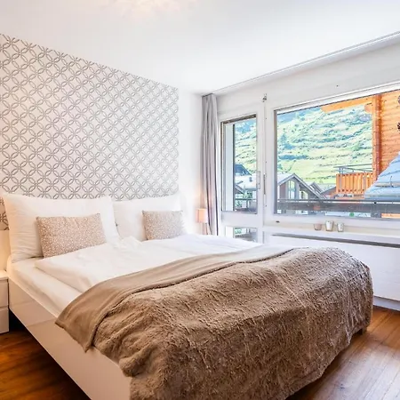 Stylish Home With Matterhorn View In The Center Zermatt Exterior photo
