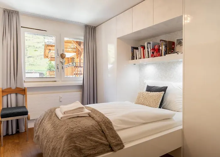Stylish Home With Matterhorn View In The Center