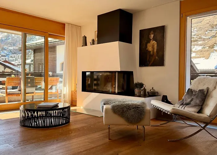 Stylish Home With Matterhorn View In The Center