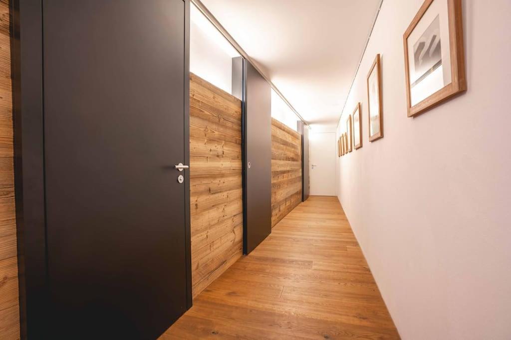 Stylish With Matterhorn View In The Center Appartement
