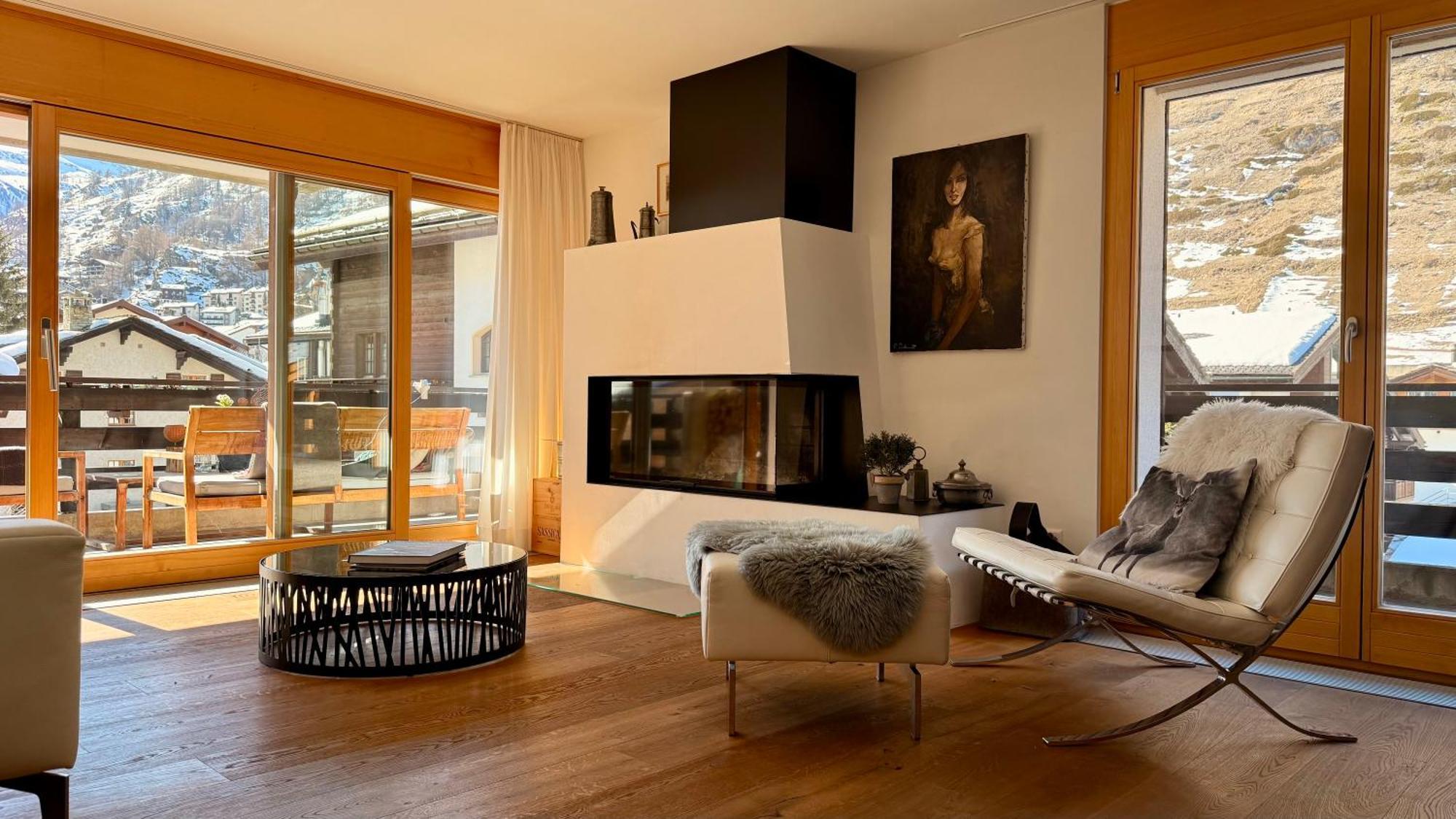 Apartment Stylish With Matterhorn View In The Center Zermatt